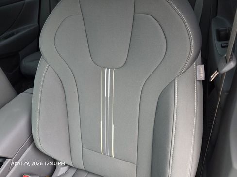Certified 2025 Hyundai Elantra Sport FWD image 13