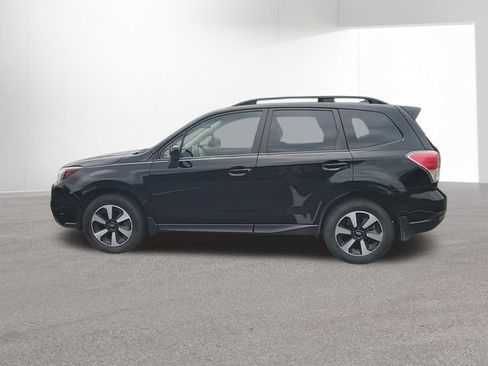 Used 2018 Subaru Forester 2.5i Premium AWD/4WD image 5