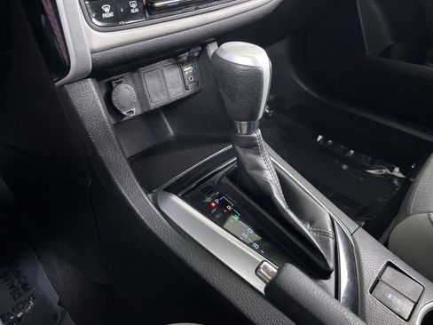 Used 2017 Toyota Corolla XLE image 17