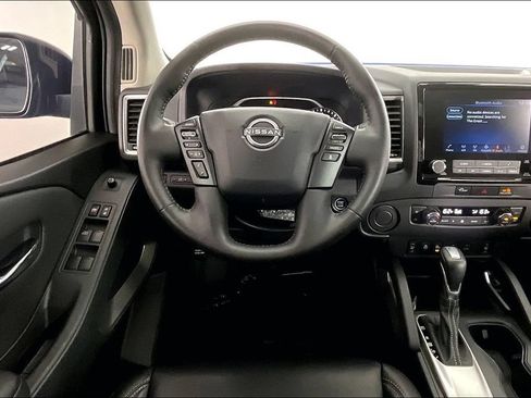 Used 2024 Nissan Frontier SL w/ Technology Package RWD image 6