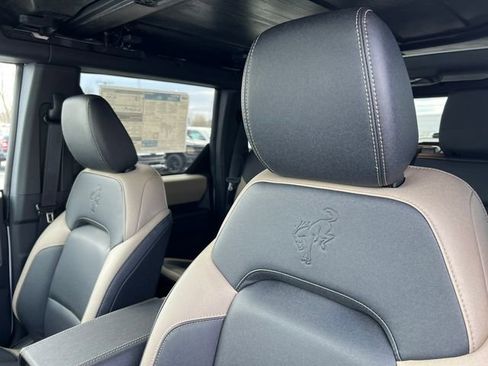 New 2026 Ford Bronco Big Bend w/ Black Diamond Package AWD/4WD image 12