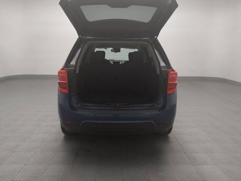 Used 2017 Chevrolet Equinox LT image 29