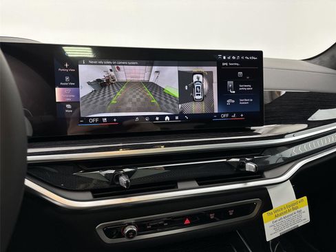 New 2026 BMW X7 xDrive40i w/ M Sport Package image 31