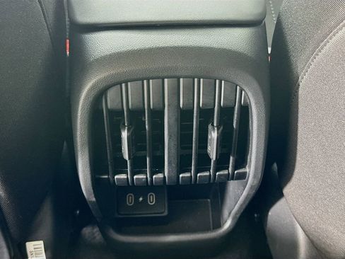 Used 2025 Hyundai Kona SEL image 27