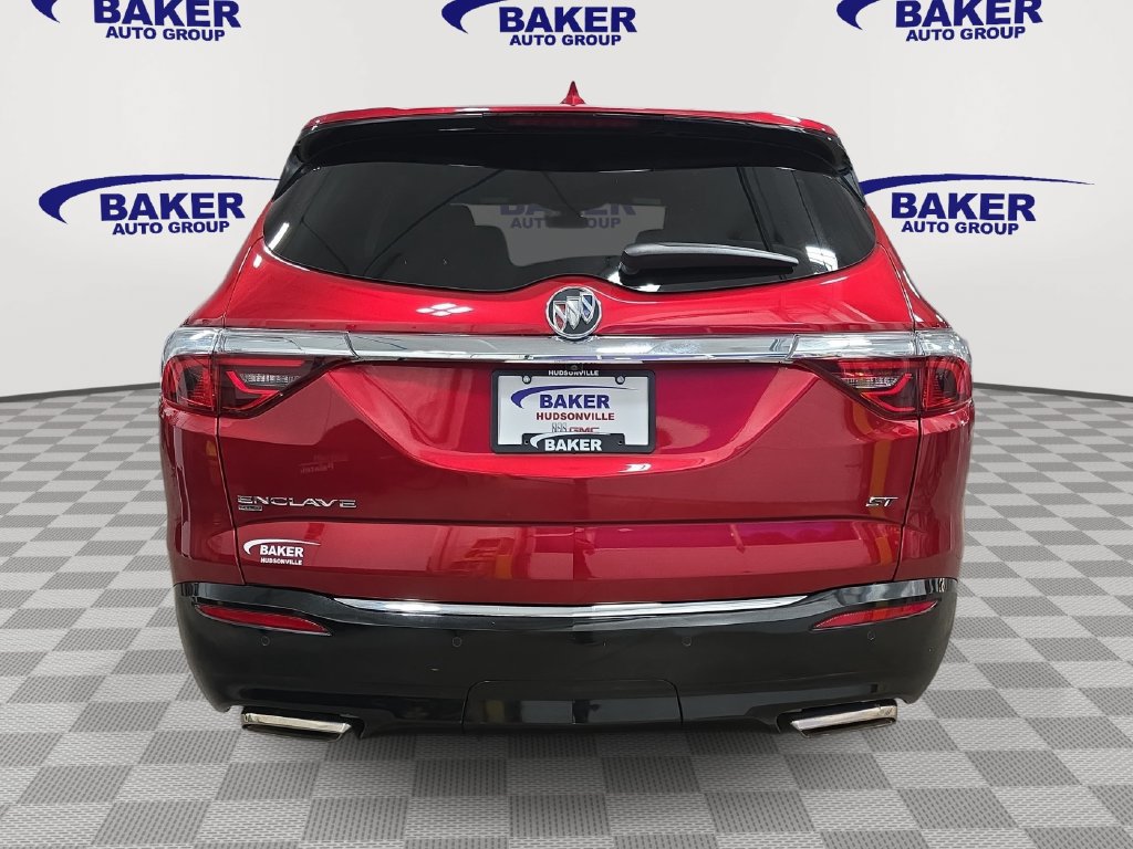 Used 2023 Buick Enclave Essence w/ Sport Touring Edition AWD/4WD image 6