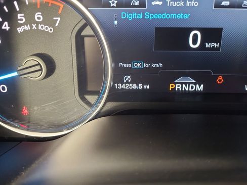 Used 2018 Ford F150 King Ranch w/ Equipment Group 601A Luxury AWD/4WD image 11
