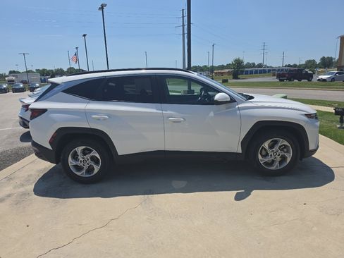 Used 2024 Hyundai Tucson SEL FWD image 4