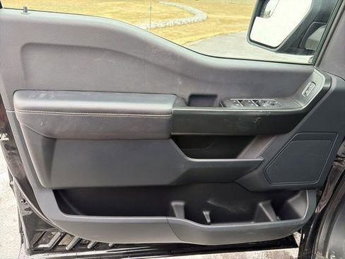 Used 2023 Ford F150 XL w/ Trailer Tow Package image 21