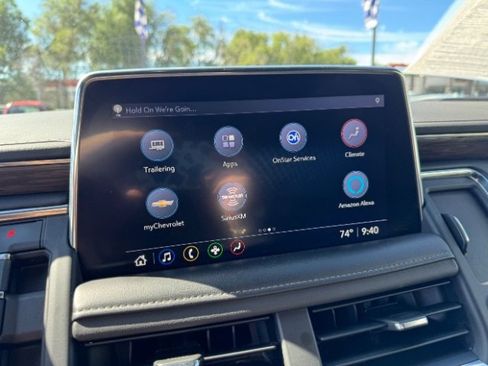 Used 2021 Chevrolet Tahoe Z71 w/ Z71 Off-Road Package image 38