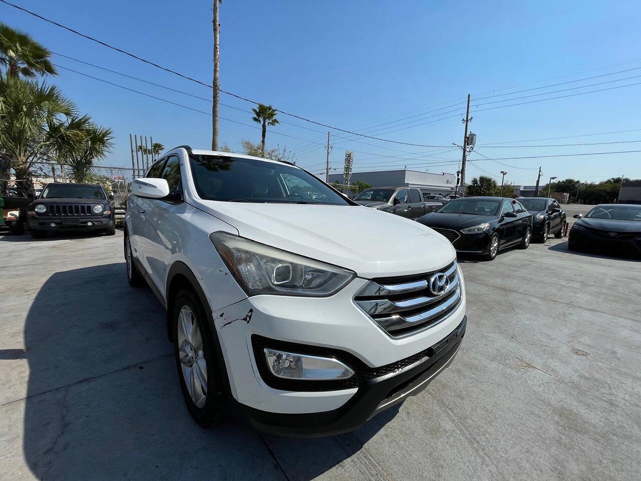 Used 2014 Hyundai Santa Fe Sport 2.0T w/ Navigation Package 06 FWD image 17