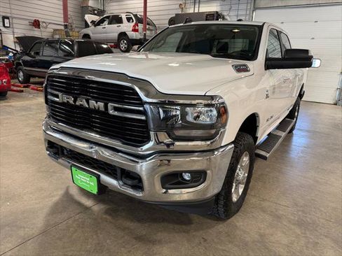Certified 2019 RAM 2500 Big Horn AWD/4WD image 44