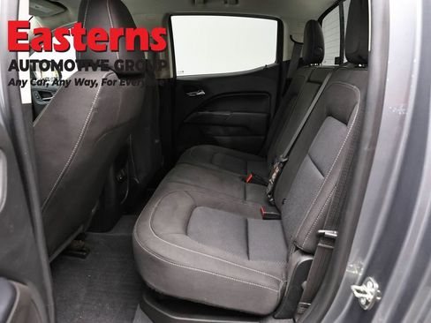 Used 2019 Chevrolet Colorado LT w/ LT Convenience Package image 24