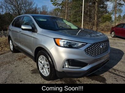 Used 2023 Ford Edge SEL w/ Convenience Package