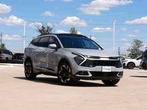 Used 2024 Kia Sportage SX FWD image 2