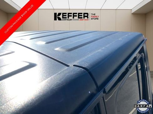 Certified 2022 Jeep Gladiator Willys image 17