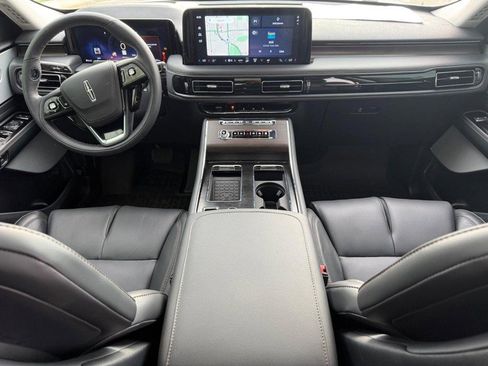 New 2025 Lincoln Aviator Reserve w/ Equipment Group 201A image 9
