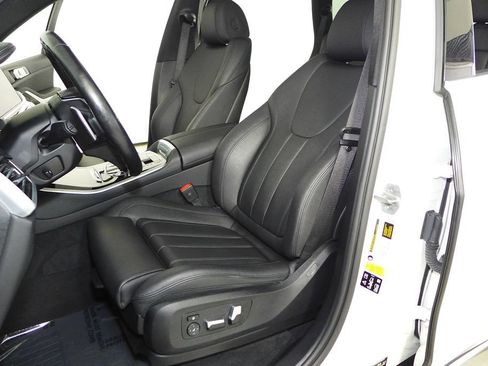 Used 2021 BMW X5 xDrive40i w/ Convenience Package AWD/4WD image 22