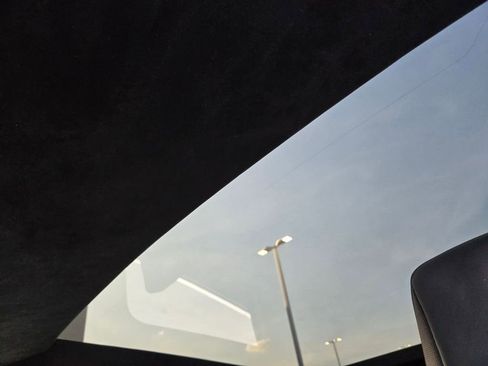 Used 2025 Tesla Cybertruck AWD Crew Cab image 33