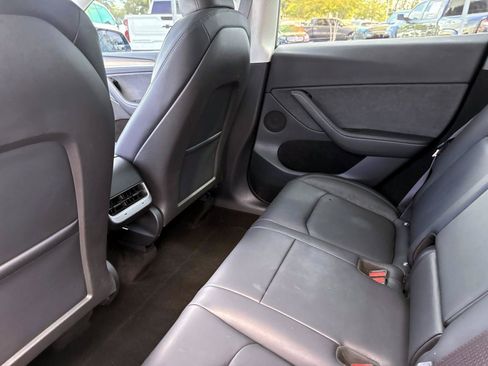 Used 2024 Tesla Model Y Long Range AWD/4WD image 14