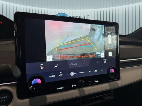 New 2026 Subaru Solterra Premium image 3