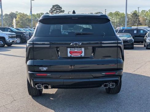 New 2026 Chevrolet Traverse RS FWD image 4
