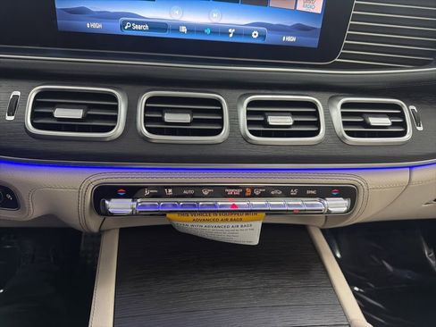 New 2026 Mercedes-Benz GLS 450 GLS 450 image 38