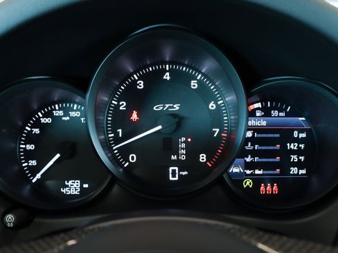 Used 2025 Porsche Macan GTS image 17