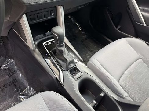 Used 2024 Toyota Corolla Cross AWD Hybrid image 22