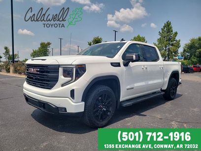 Used 2025 GMC Sierra 1500 Elevation w/ Elevation Premium Package