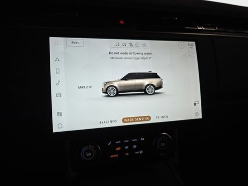 Used 2023 Land Rover Range Rover SE AWD/4WD image 21