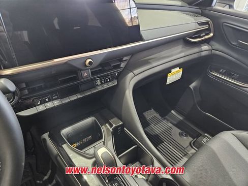 New 2025 Toyota Crown Signia w/ Advanced Technology Package AWD/4WD image 12