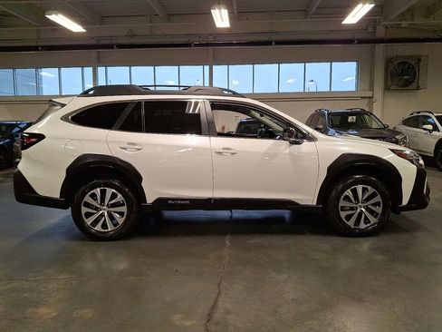 Used 2024 Subaru Outback Premium w/ Popular Package #1 image 10