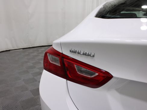 Used 2023 Chevrolet Malibu LT FWD image 27