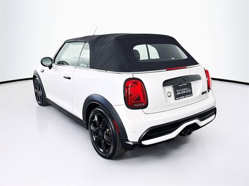Certified 2024 MINI Cooper S image 5