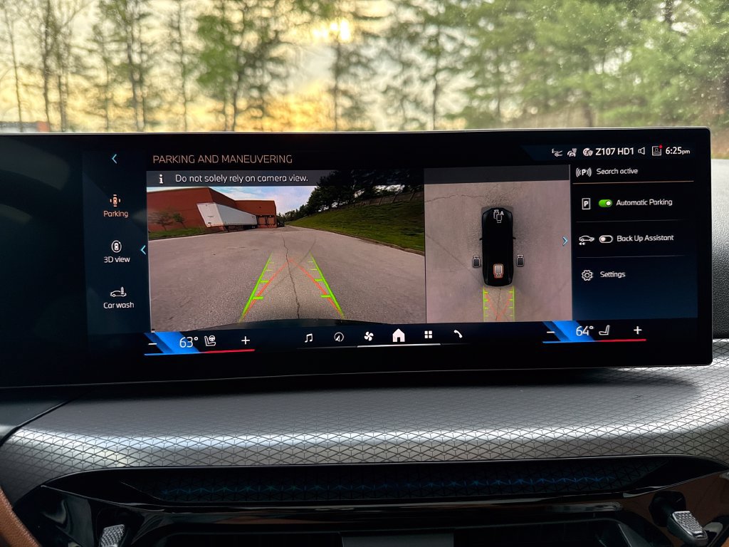 New 2026 BMW i4 xDrive40i w/ Premium Package AWD/4WD image 16