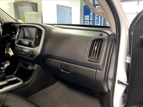 Used 2022 Chevrolet Colorado ZR2 AWD/4WD image 13