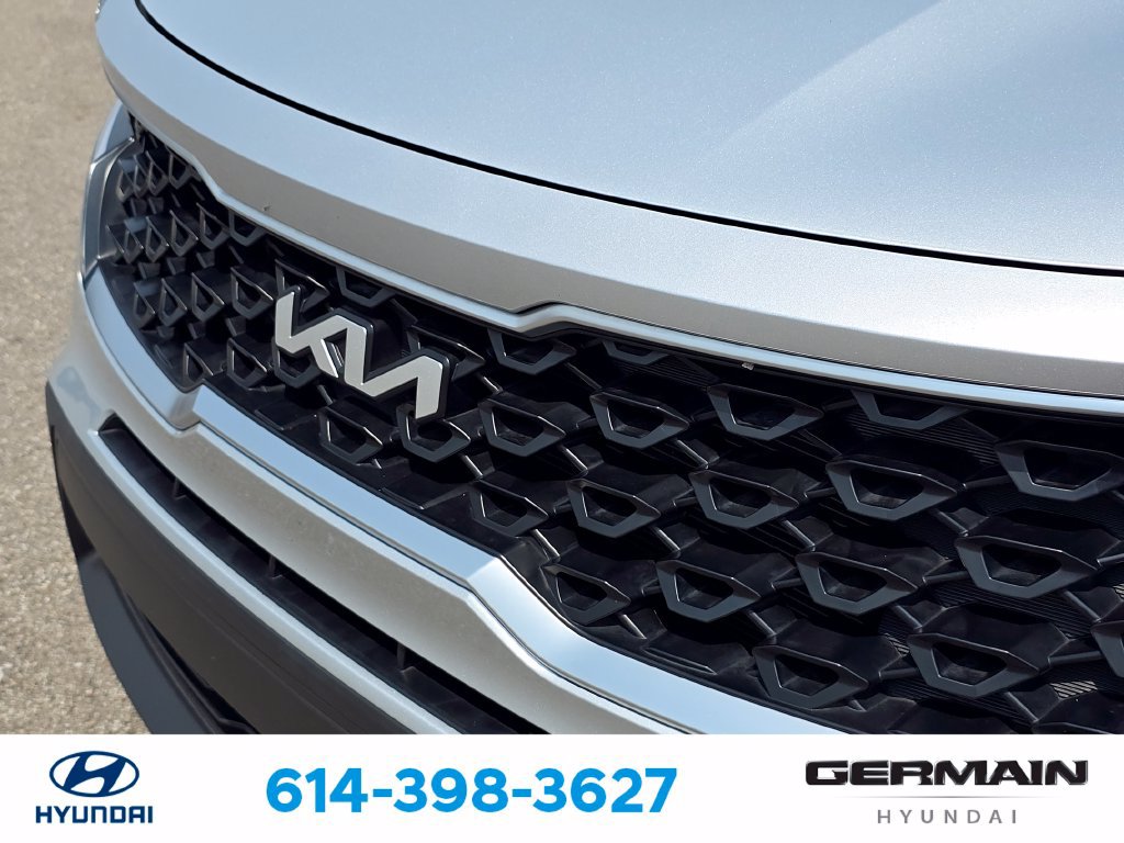 Used 2022 Kia Sorento LX FWD image 14