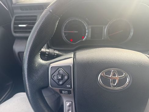 Used 2015 Toyota 4Runner SR5 image 14