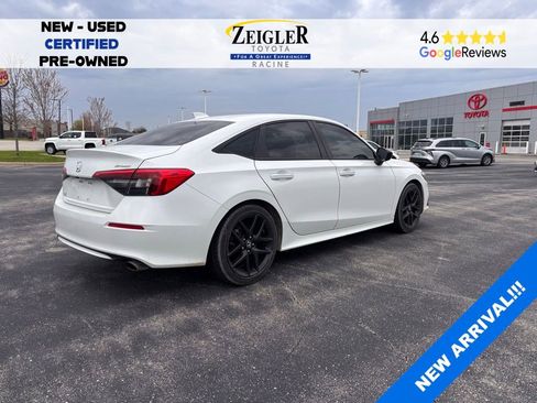 Used 2024 Honda Civic Sport image 3