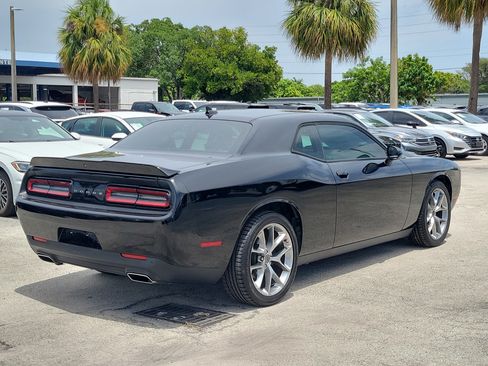 Used 2020 Dodge Challenger SXT w/ Plus Package RWD image 5