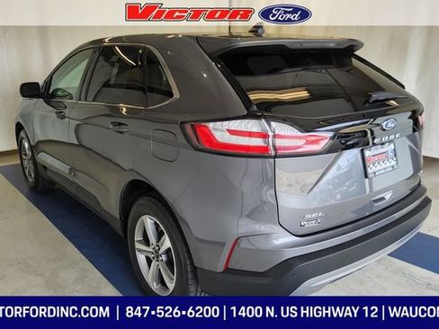Used 2024 Ford Edge SEL w/ Convenience Package AWD/4WD image 3