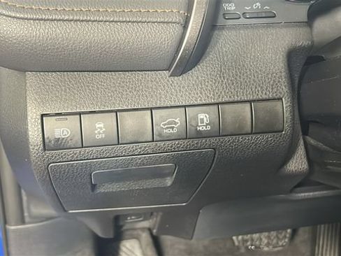 Used 2020 Toyota Camry LE FWD image 19