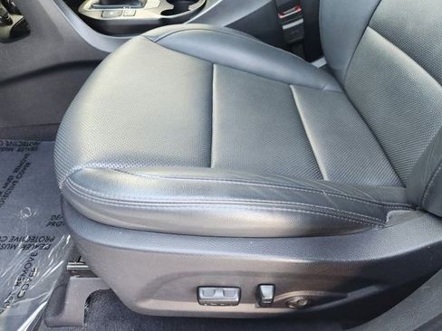 Used 2018 Hyundai Santa Fe Sport image 26