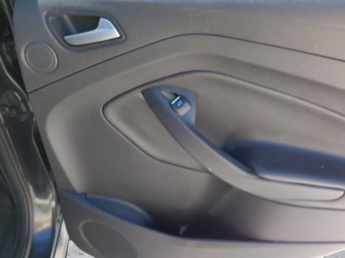 Used 2013 Ford Escape Titanium AWD/4WD image 19