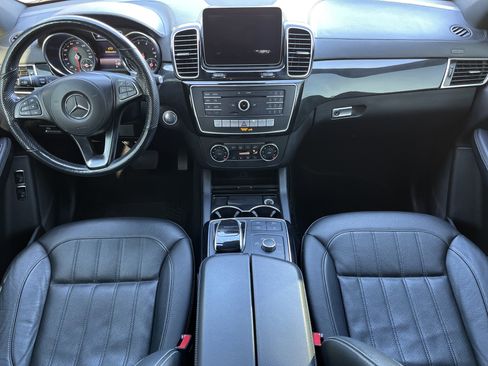 Used 2018 Mercedes-Benz GLS 450 4MATIC image 3