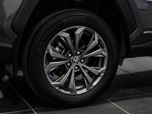 Used 2024 Toyota RAV4 Limited image 58