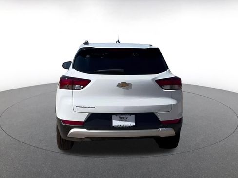 Used 2025 Chevrolet TrailBlazer LT image 12