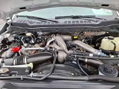 Used 2024 Ford F350 XLT image 27