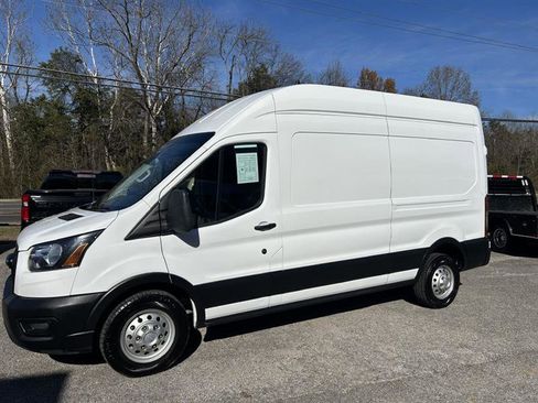 Used 2023 Ford Transit 250 148 High Roof AWD w/ Load Area Protection Package image 5