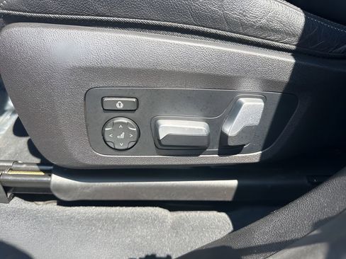 Used 2023 BMW X3 xDrive30i w/ Premium Package image 10